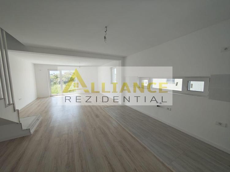 Casa tip duplex - 3 camere - 2 bai