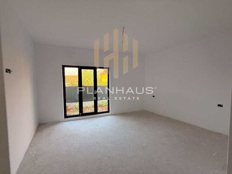 Apartament 3 camere parter cu gradina privata zona Grivitei