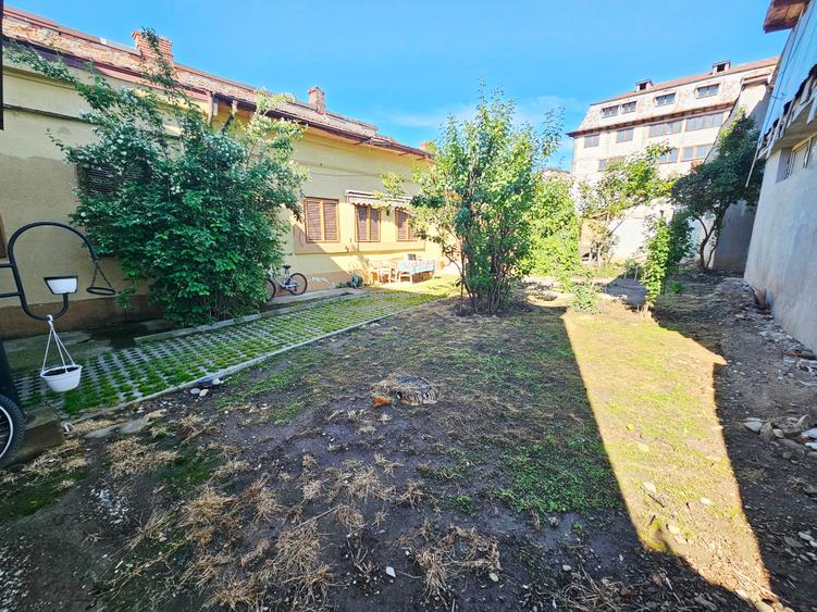Vanzare proprietate mixtă – Casă + spațiu birou, Ultracentral