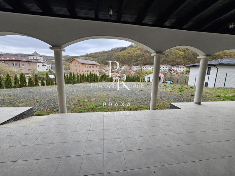 EXCLUSIVITATE! Teren de vanzare, 5.000 mp+ Restaurant mobilat si utilat! - 6