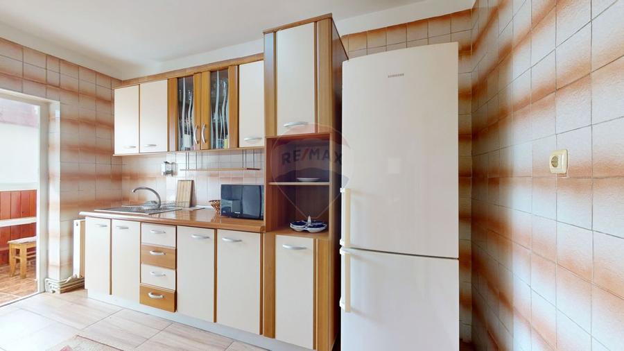 Apartament 3 camere decomandat | Parcare | Predeal | Aproape de pârtie