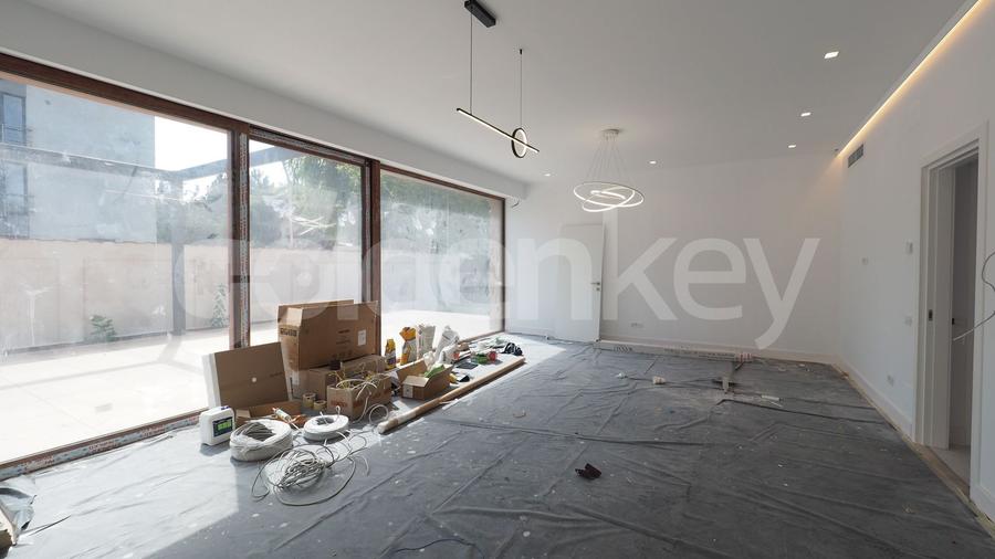 Vila moderna cu 6 camere | langa padure | in curs de finisare