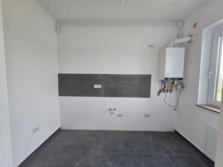 Braytim. Cu CF la zi. Disponibil imediat. Etaj intermediar.