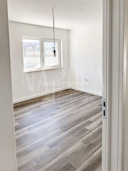 Apartament 4 camere de vanzare in Floresti - 2