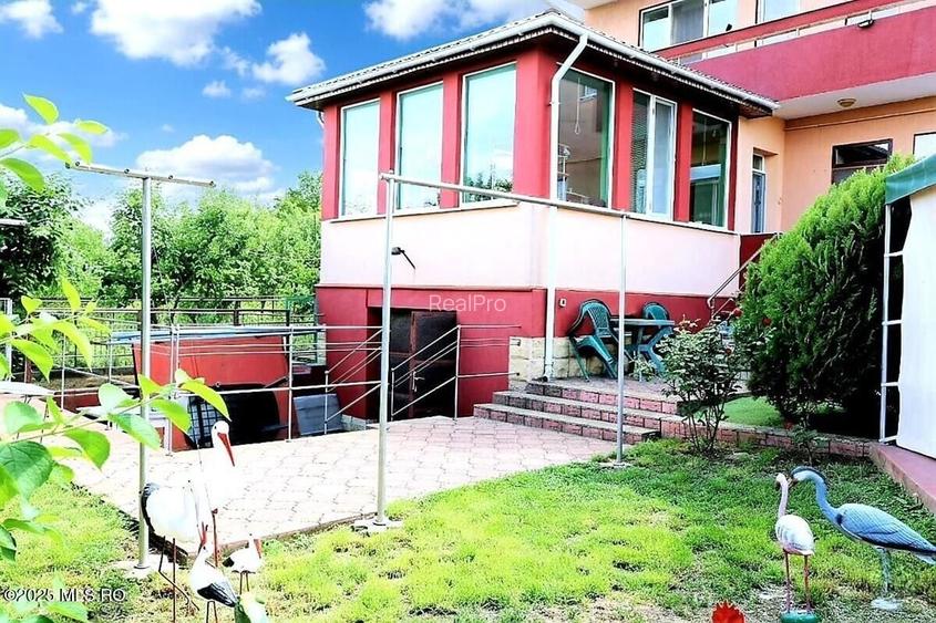 Ovidiu - Str. Nationala, Vila P+1E, teren 1094 mp, vedere la lac! - 57
