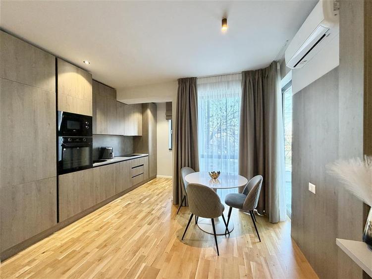 VANZARE 2 CAMERE MODERN AVIATIEI
