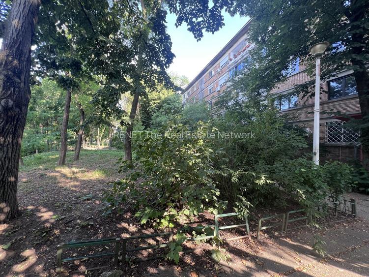 Apartament 3 camere Cotroceni, etaj 4, mobilat parțial - 16