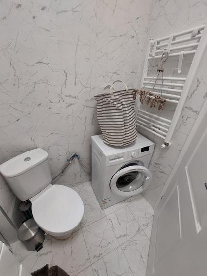 Apartament 2 camere decomandate, 2 balcoane – Mamaia Nord, bloc Zig-Zag