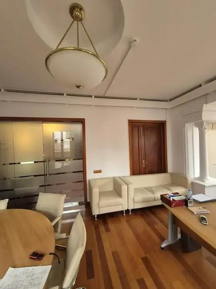 Vilă 13 Camere | Dorobanți Capitale | Reconsolidată | 447 mp