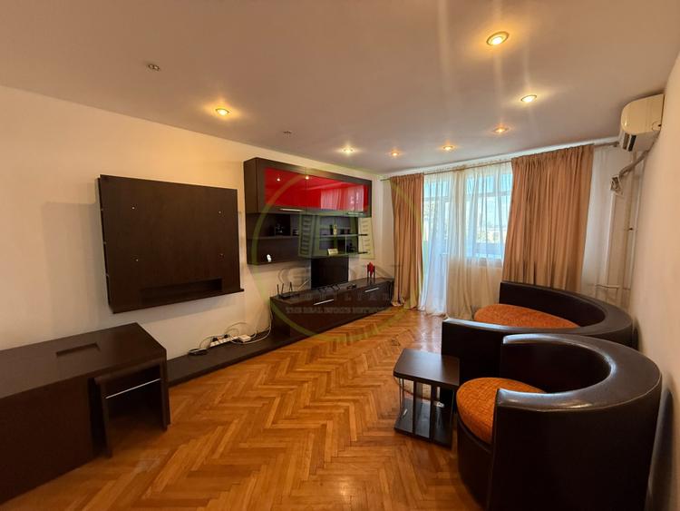 Apartament 3 camere, decomandat, 65 mp, Calea Bucuresti, Zona Institut
