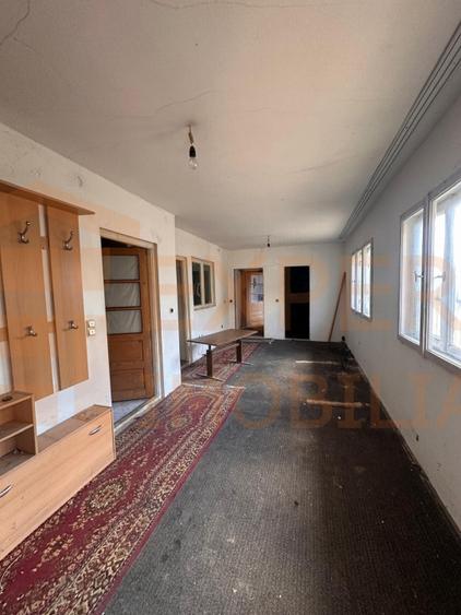 Casă de vânzare in zona KM 5, Constanța | 4 Camere | Teren 430 mp