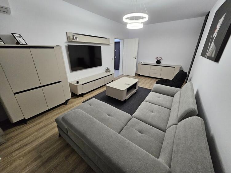 2 Camere / Aparatorii Patriei / Grand Kristal Residence / Loc de parcare