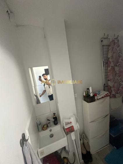3 Camere de inchiriat | Crangasi | Metrou | Centrala | Bloc anvelopat