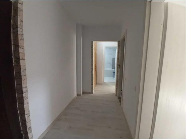 Vanzare apartament 2 camere complet renovat