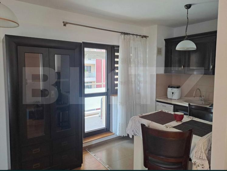 Apartament 2 camere, 50 mp, boxa, zona Astra