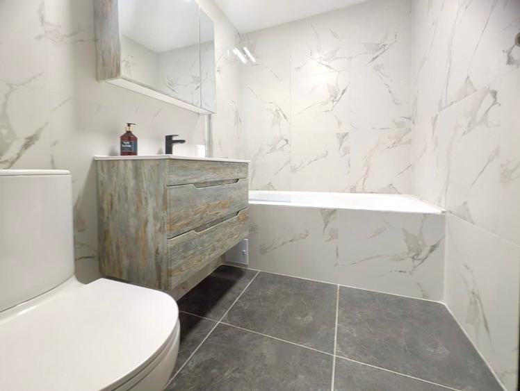 Apartament luminos în zona Calea Moșilor, intersecție cu Eminescu