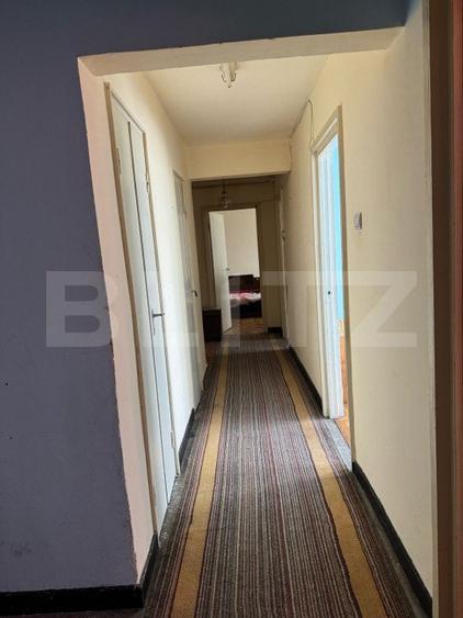Apartament 3 camere, 67 mp, decomandat, zona Nicolae Balcescu