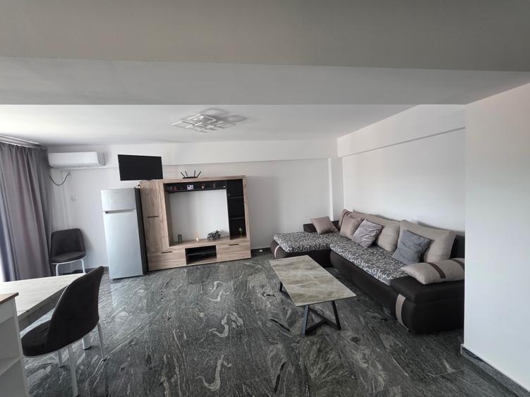 Inchiriez apartament 2 camere bloc nou