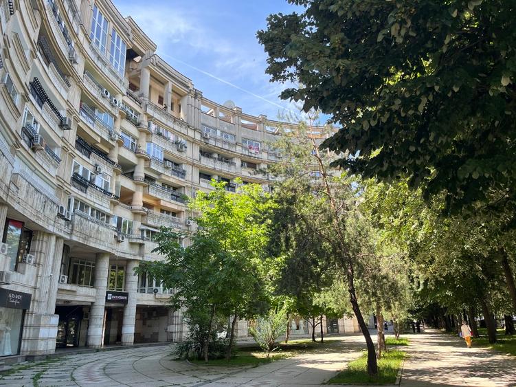 Apartament de Lux pe Bd Unirii / 3 Camere / 2 Bai / Mobilat / Utilat / Luminos - 13