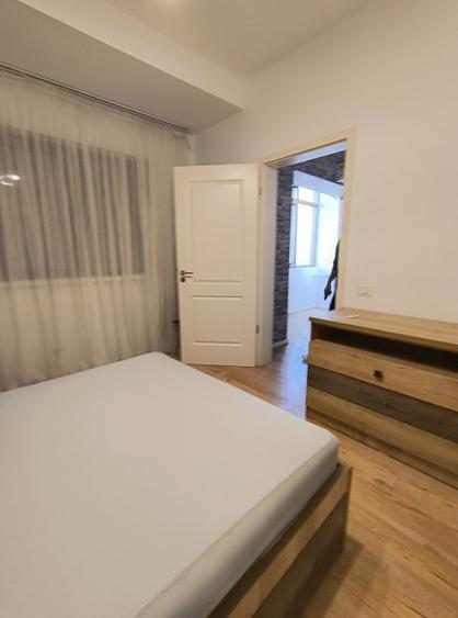 Ion Mihalache- Hotel Samaa- centrala proprie!