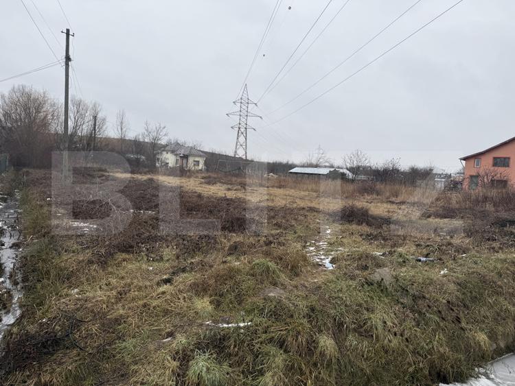 Teren intravilan, 1.049 mp, zona Priseaca