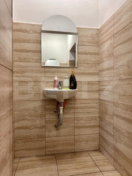 Casa cu 4 camere de vanzare, 150 mp, teren 532 mp, in Lazuri