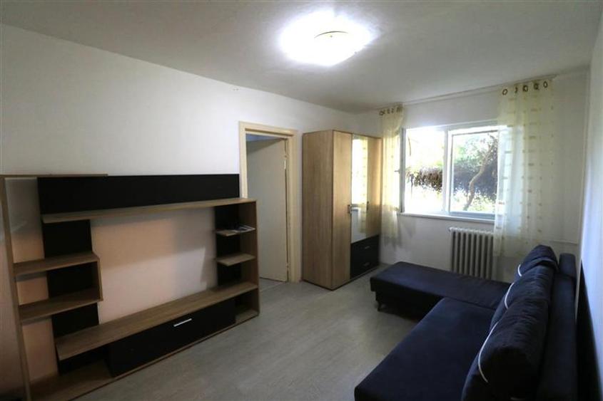 Apartament 2 camere , zona Dacia