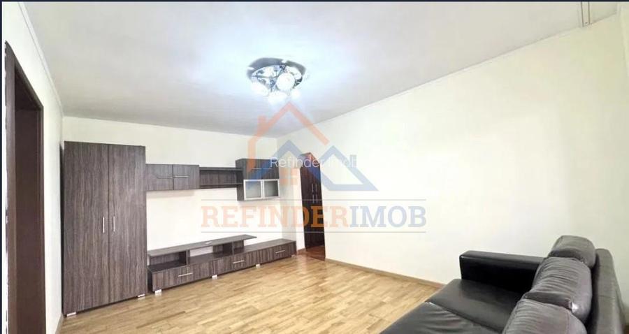 Apartament 3 camere Rahova
