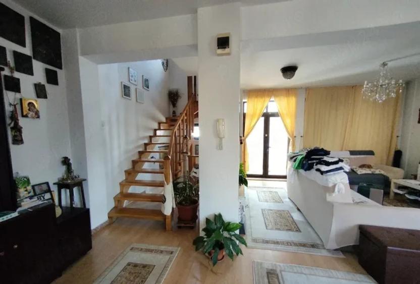 Casa / Vila | Herastrau| Vedere Lac | Proaspat Renovata | Centrala proprie