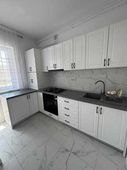 Metrou Berceni(400 metri)-Garsoniera decomandata-TVA INCLUS