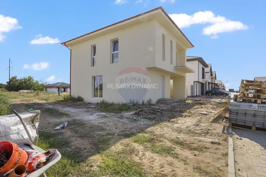 Casă finalizata model Andromeda de vanzare zona 6 Vanatori - 3