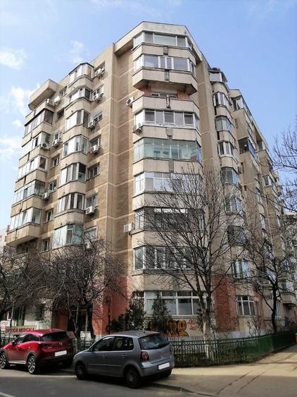 Vanzare garsoniera Sos. Panduri, stradala, etaj 6 / 8, comision 0%