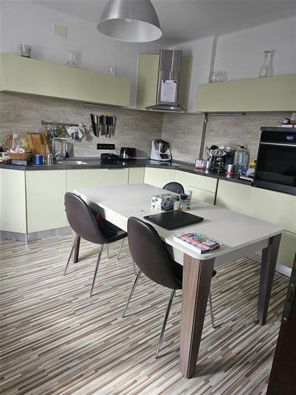 Casa de inchiriat | 3 camere | Brasovul Vechi | Curte | Parcare