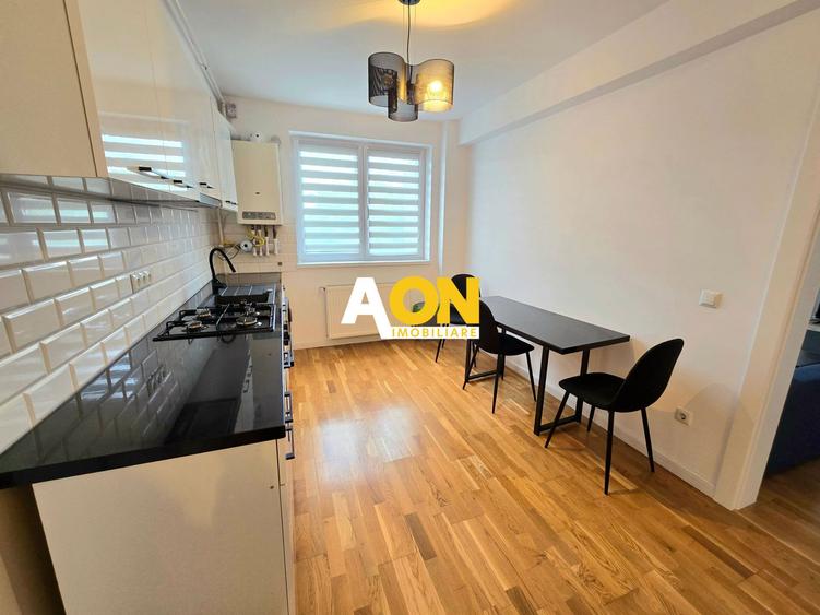 Apartament cu 2 Camere, Decomandat, Complet Mobilat, Zona Cetate