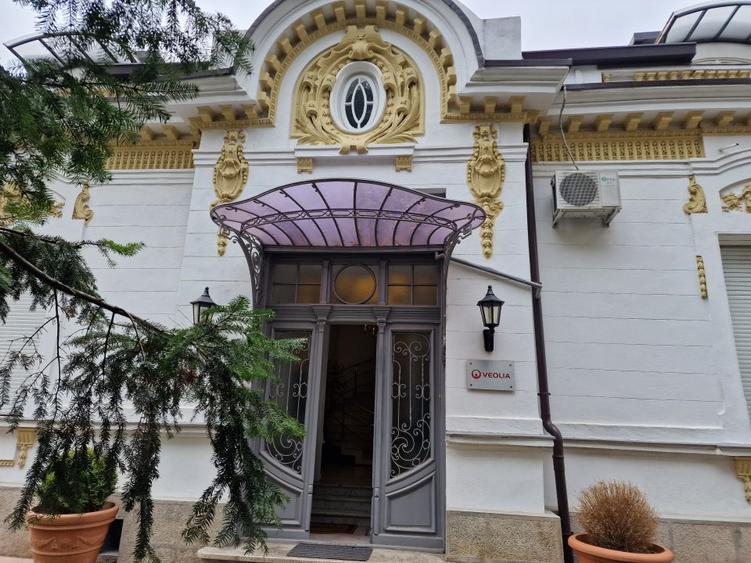 Piata Unirii, Mitropolie, 10 minute metrou, vila deosebita, strada Profesorilor,