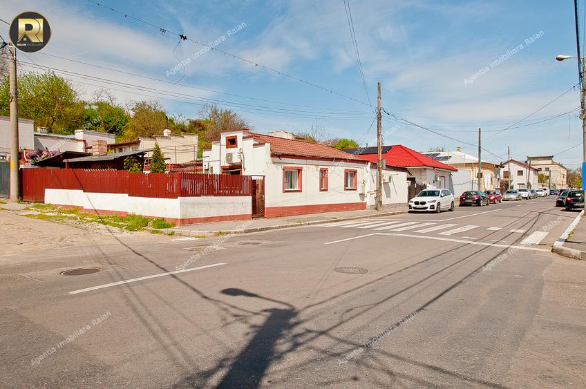 Vanzare casa situata in Galati, zona Port, 3 camere, renovata si mobilata