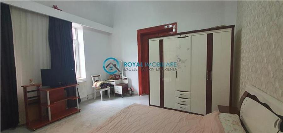 Royal Imobiliare - Vanzare casa zona Centrala