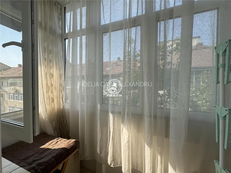 Apartament 3 camere decomandat 70 mp utili 2 băi – Lunca Cetățuii