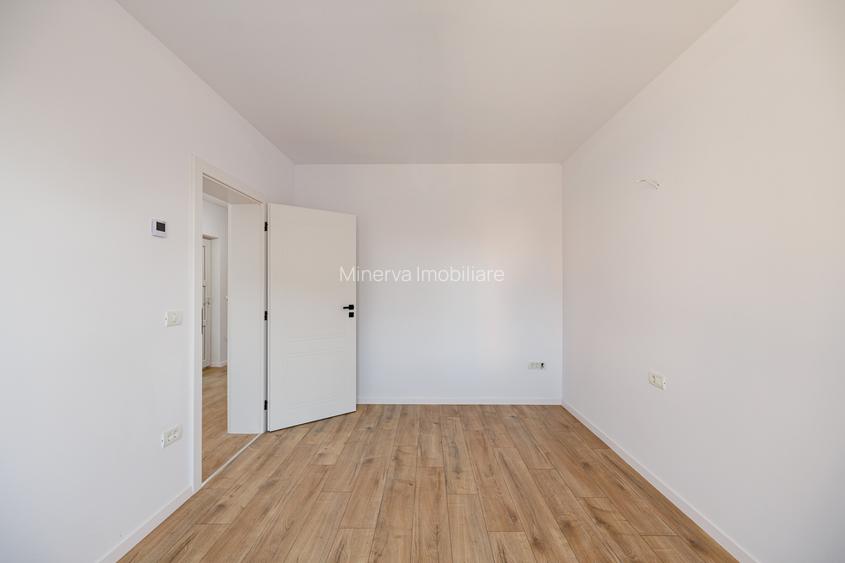 Duplex P+E în Moșnița Nouă, 3 dormitoare, 3 bai, teren 403 mp. Comision 0%