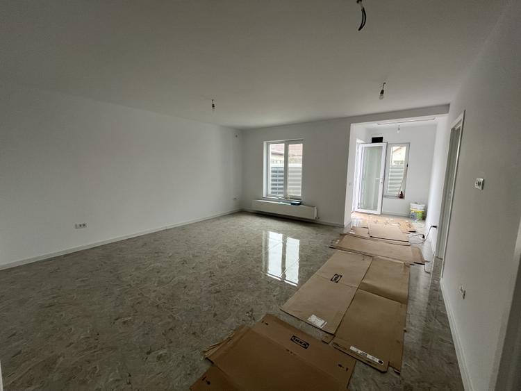 Oportunitatae! Casa moderna la sol, 3 camere, posibilitate mansardare!
