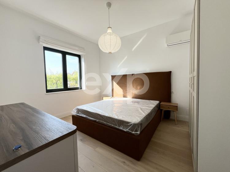 De vanzare vila individuala 9 camere mobilata si utilata Corbeanca