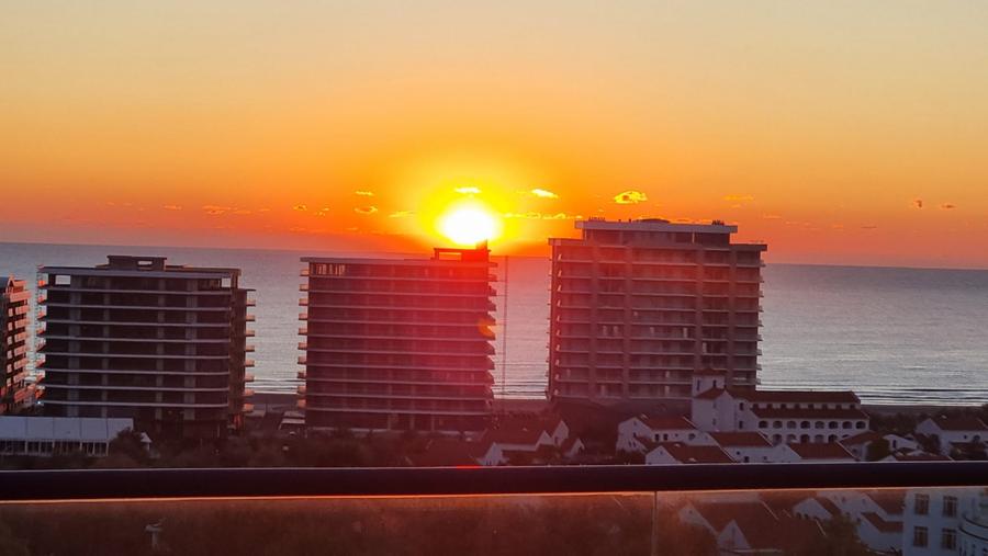 Penthouse la inaltime cu vedere panoramica la mare si statiunea Mamaia