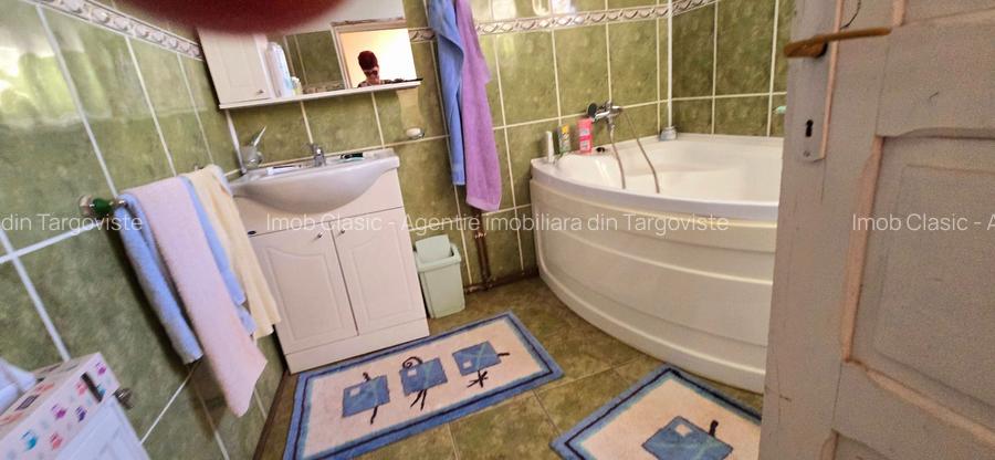 Pucioasa Dambovita,  zona centrala, vanzare casa si teren - 15