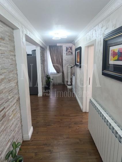 Casa 4 camere de vanzare in Floresti