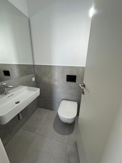 | Up-Site | 172 mp | View Panoramic |