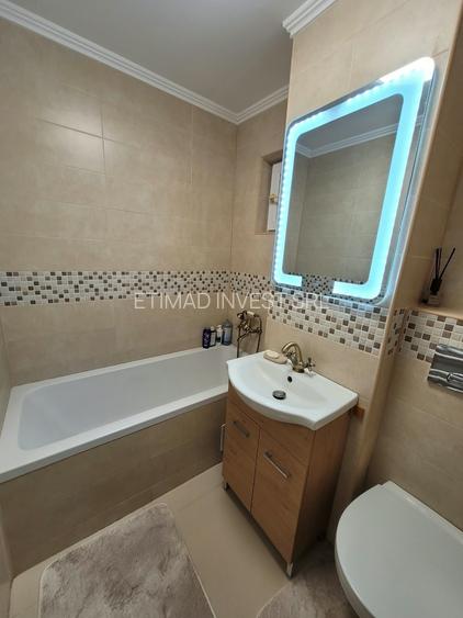 TOMIS III - MACUL ROSU - 3 CAMERE DECOMANDAT - MOBILAT MODERN - -175000 E
