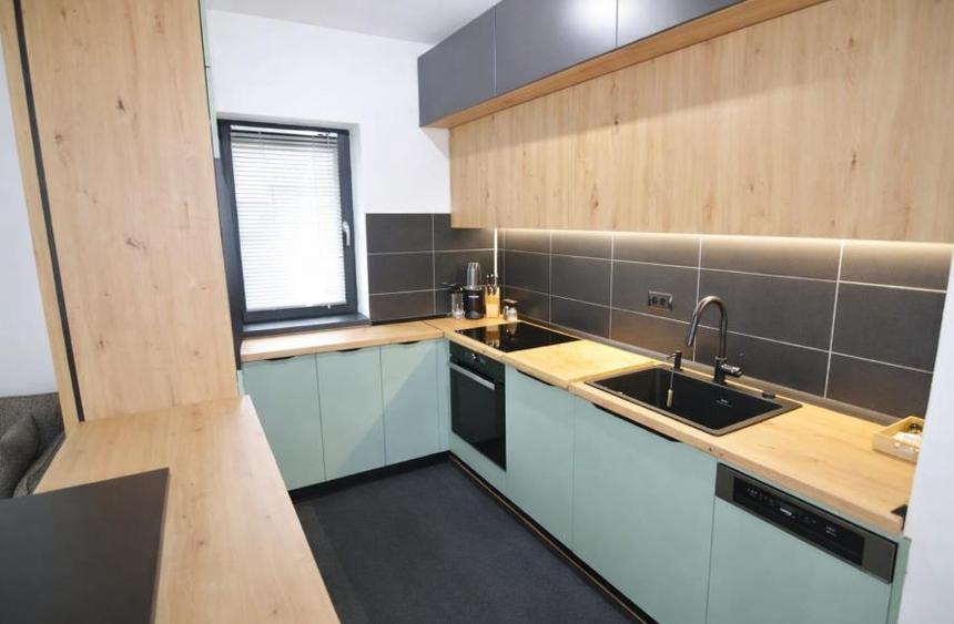 Vanzare casa moderna 4 camere,2 bai mobilata utilata la cheie Sacele