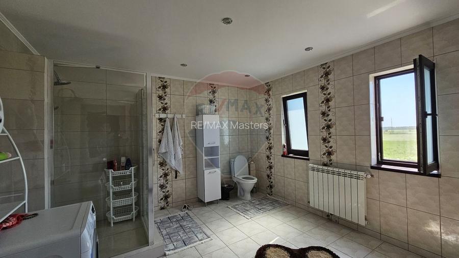 Casă / Vilă cu 6 camere de vânzare in Hânțești, Suceava - 19