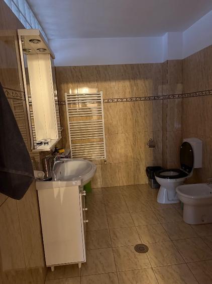 🏡 Casă de vânzare – zona Mega Mall | Ideal birouri sau locuință