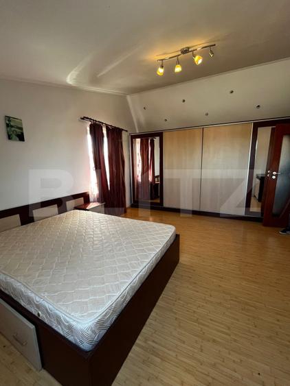 Apartament cu 3 camere, 78.45 mp, zona Sud